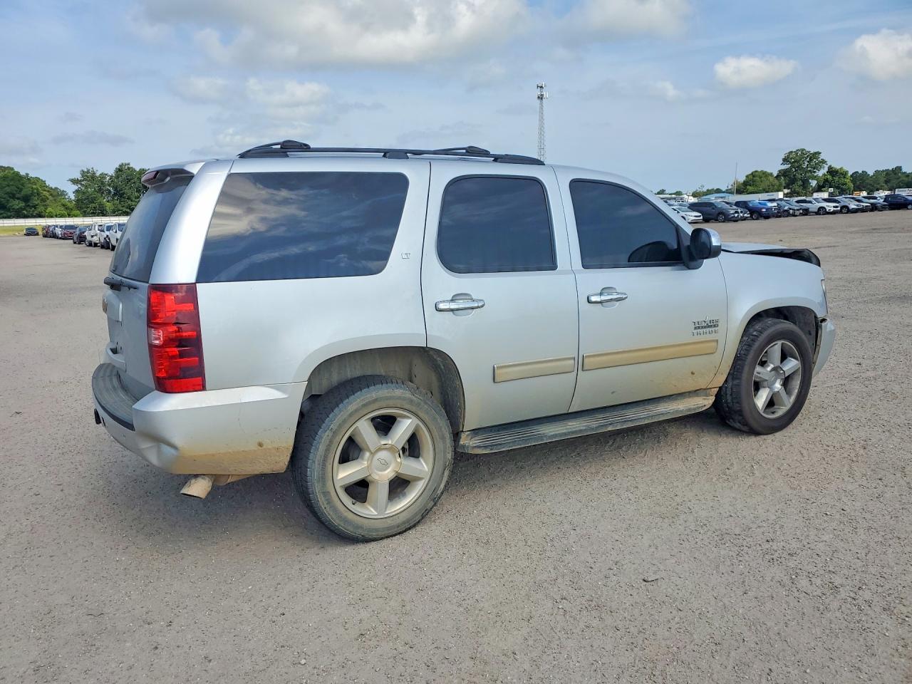 2013 Chevrolet Tahoe C1500 Lt - Фото 3