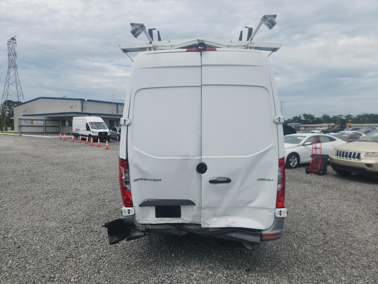 2022 Mb Sprinter 2500 Cargo - Image 6