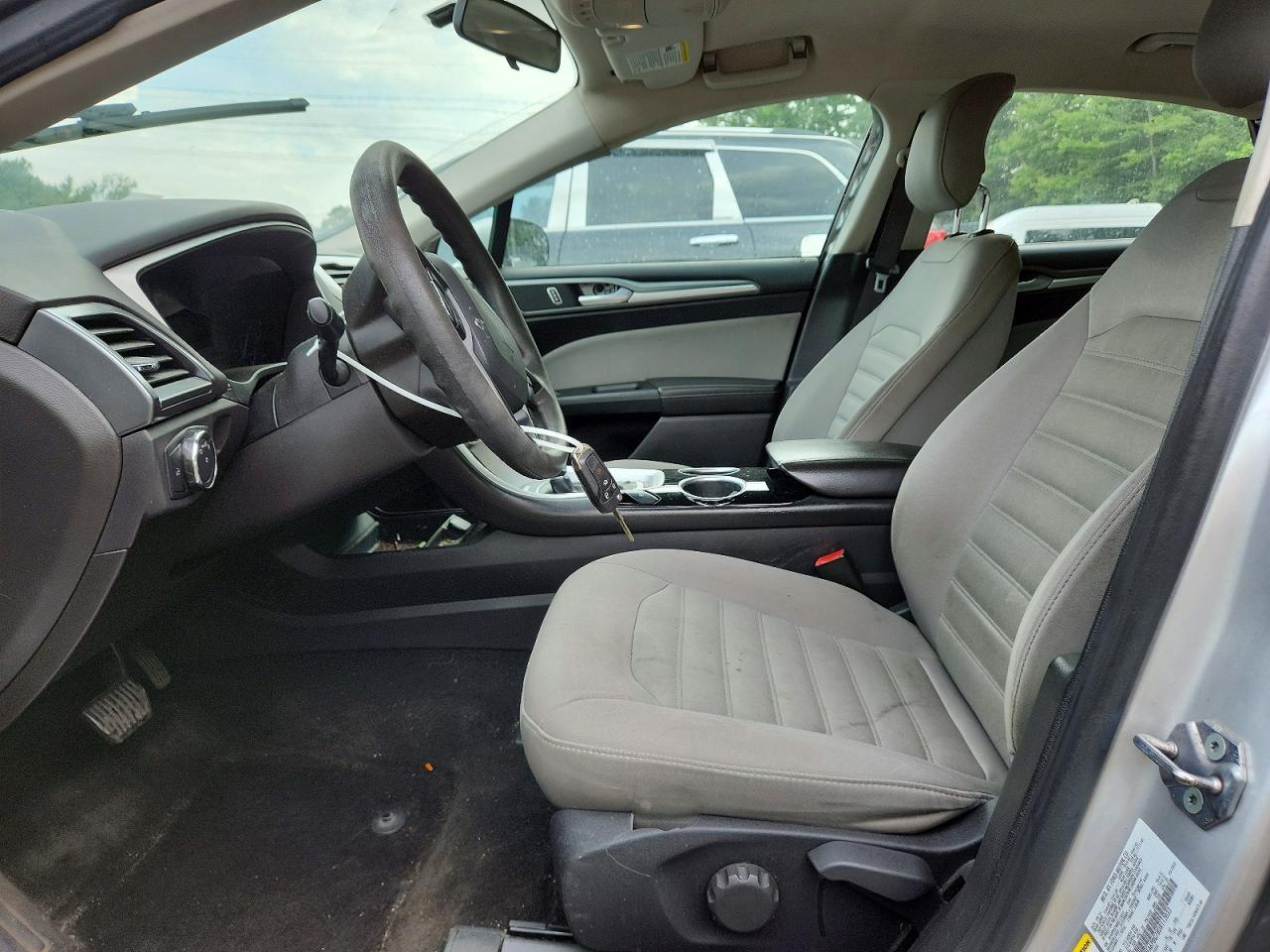 2013 Ford Fusion S - Фото 7