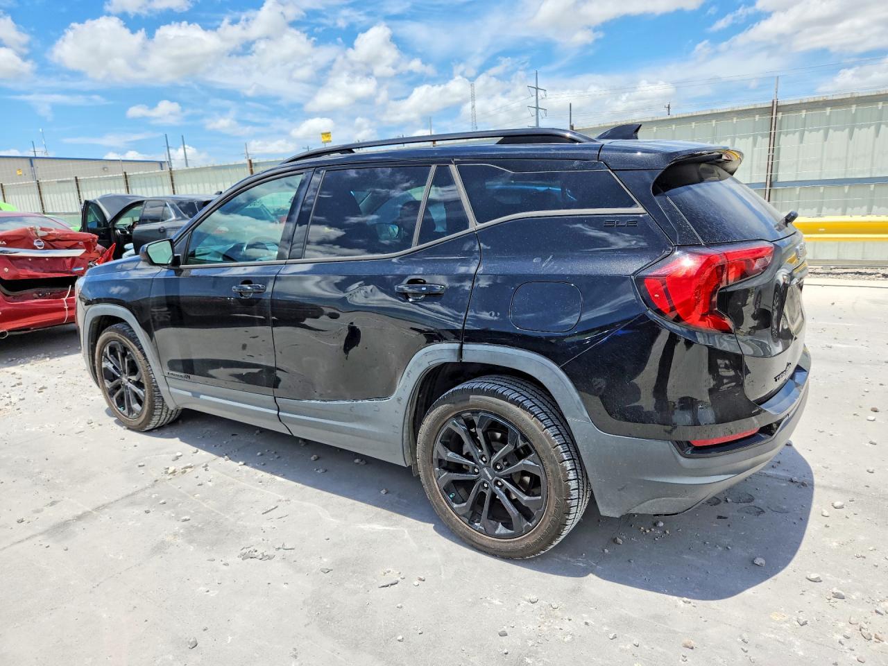 2019 GMC Terrain - Фото 2