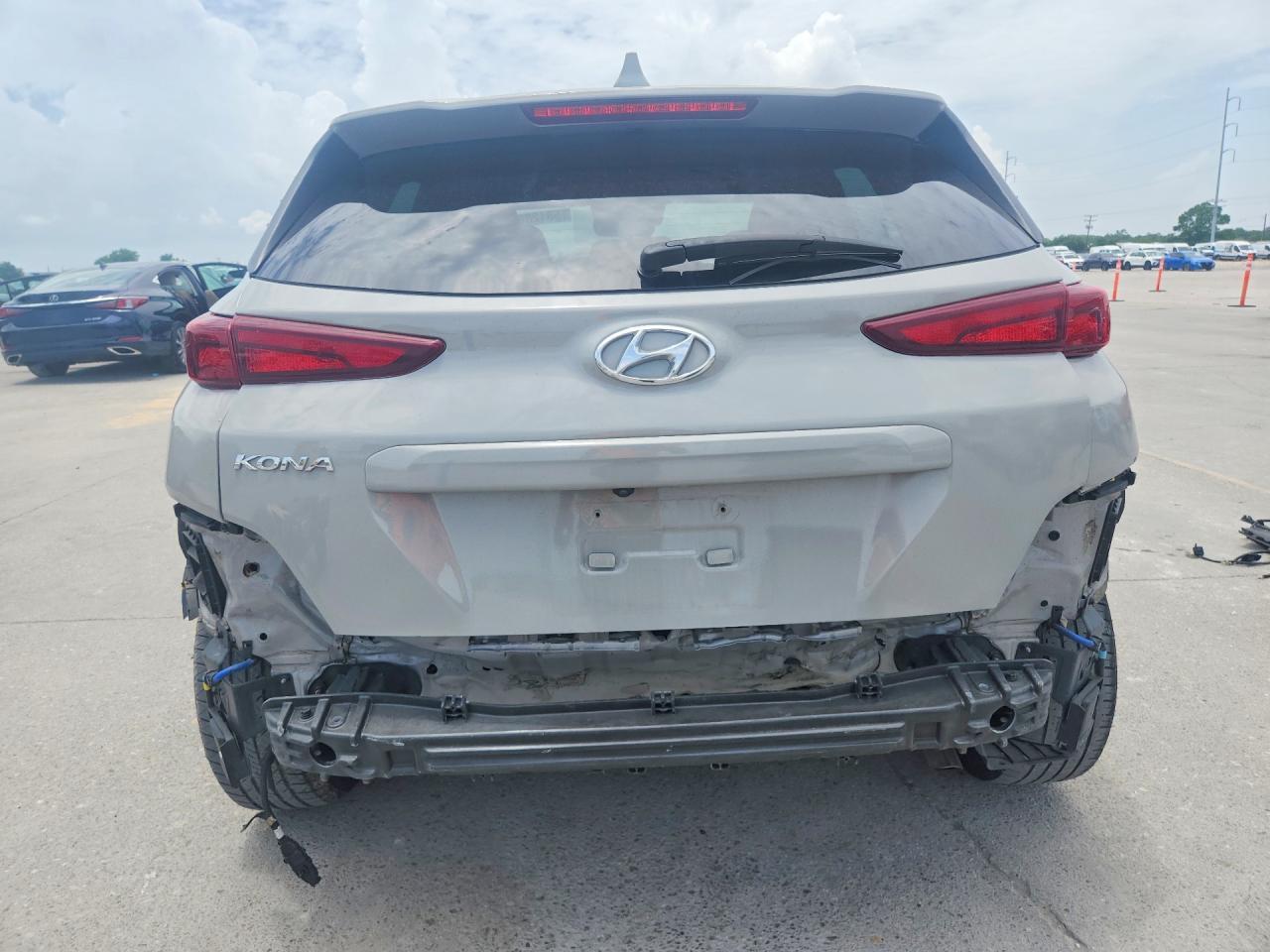 2023 Hyundai Kona Se - Image 6