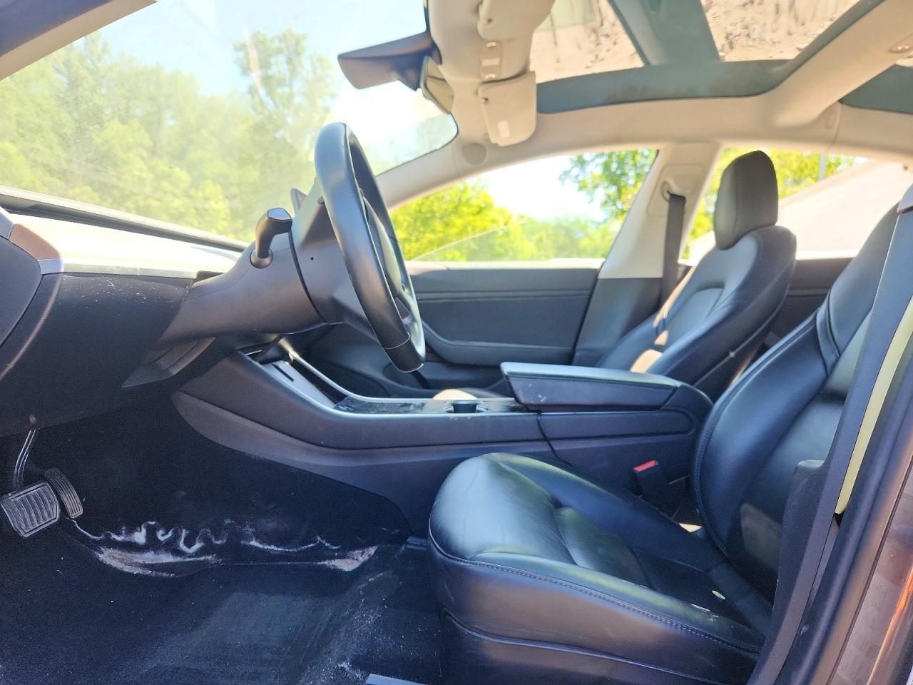 2018 Tesla Model 3 - Image 7