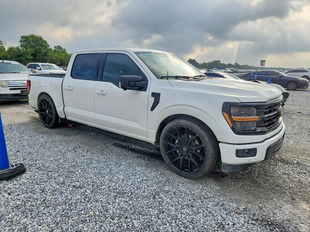 2025 Ford F150 Xlt - Фото 4
