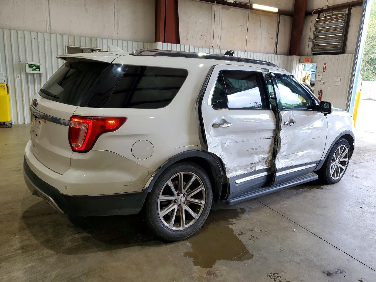 2017 Ford Explorer Limited - Фото 3