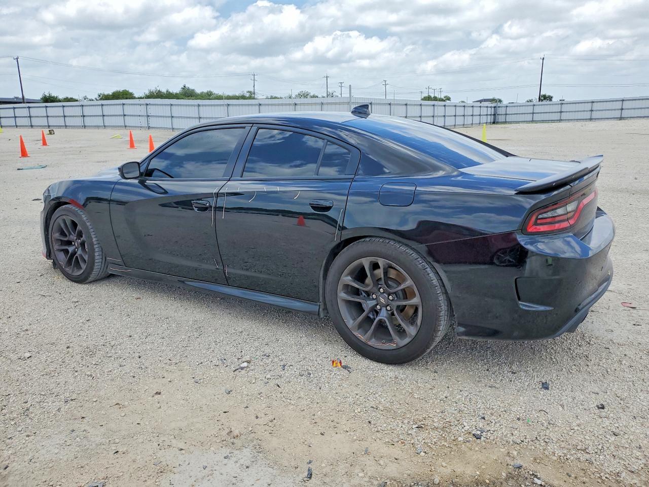 2022 Dodge Charger Scat Pack - Image 2