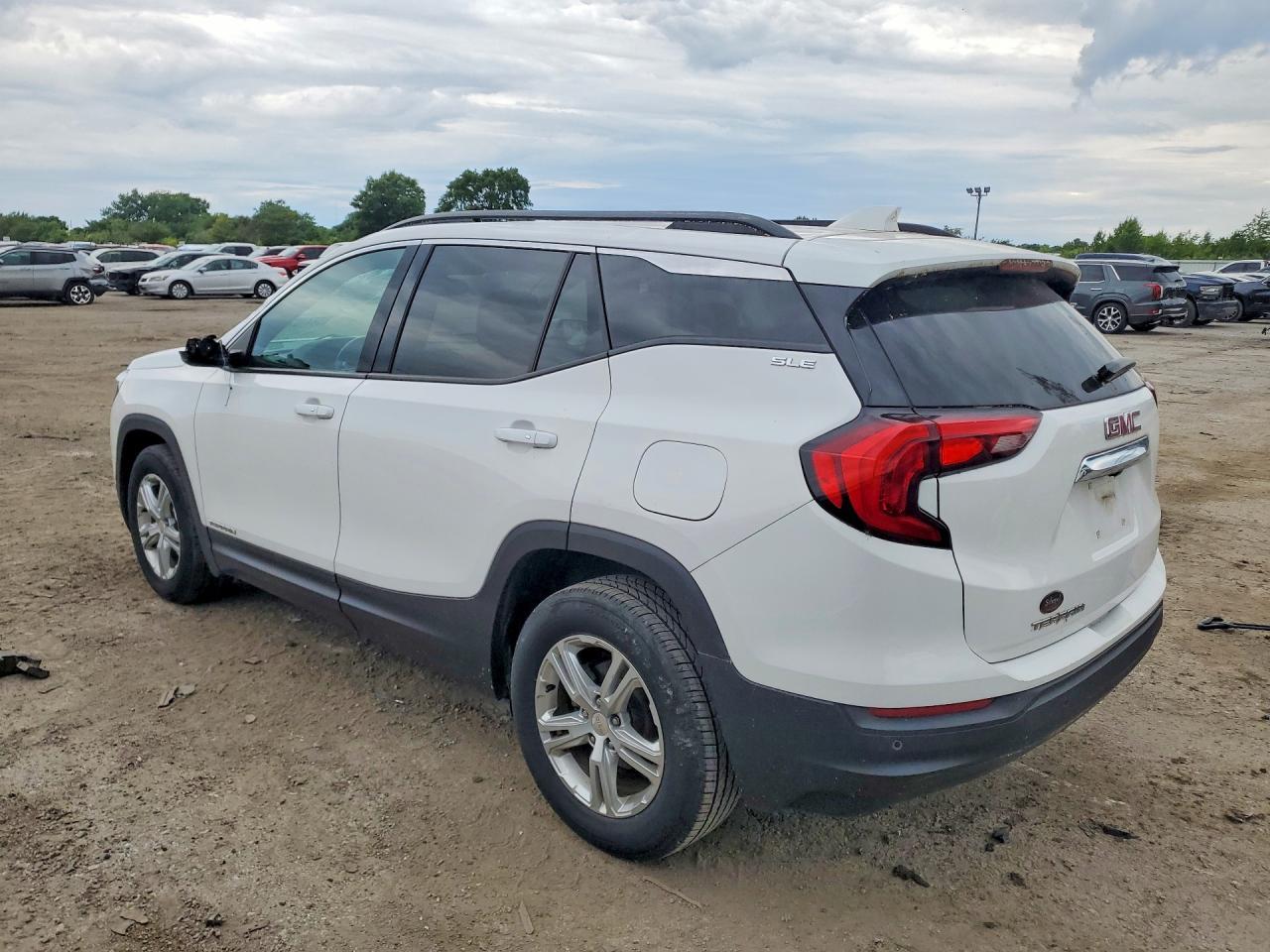 2019 GMC Terrain Sle - Фото 2