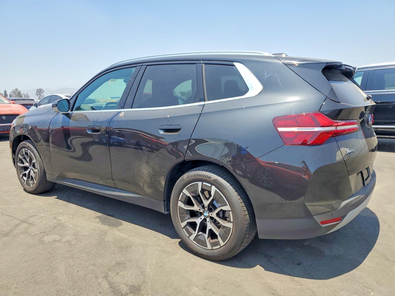 2026 BMW X3 30 xDrive - Фото 2