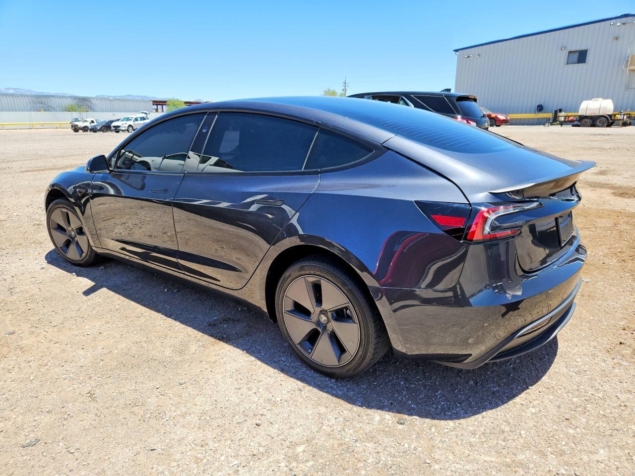 2025 Tesla Model 3 - Image 2