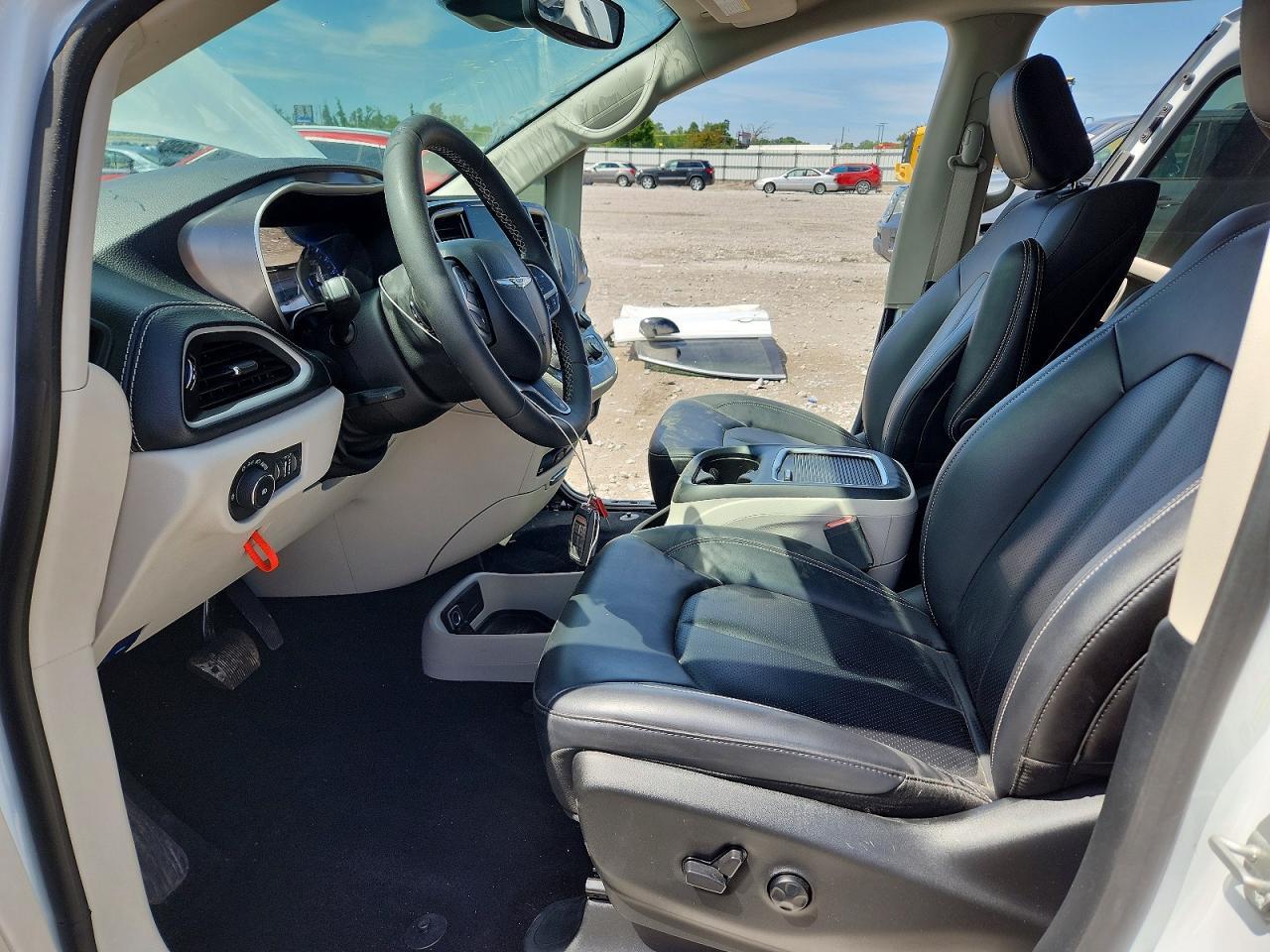 2024 Chrysler Pacifica Touring L - Фото 7