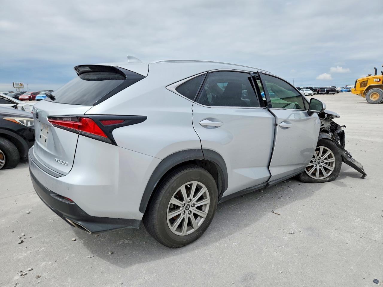 2019 Lexus Nx 300 Base - Image 3