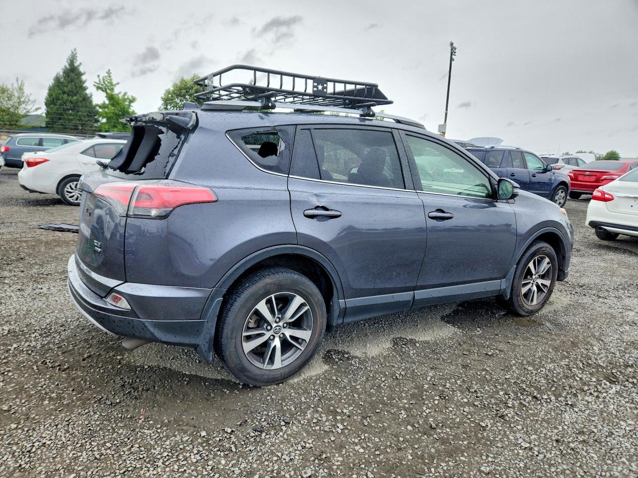 2018 Toyota Rav4 Xle - Фото 3