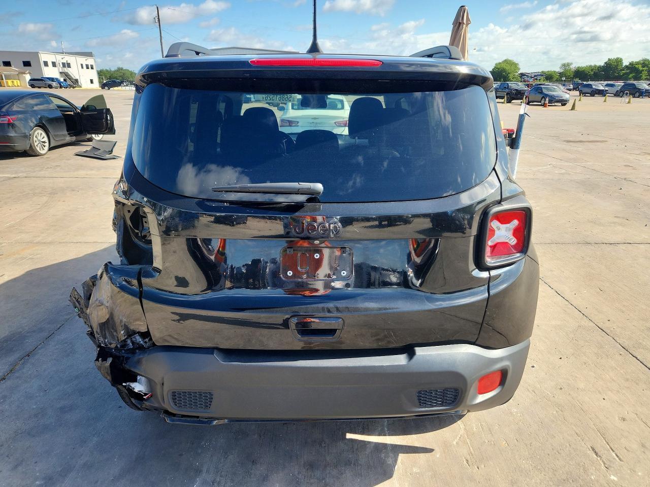 2018 Jeep Renegade Latitude - Image 6