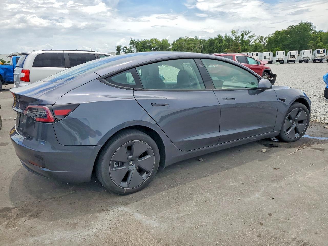 2023 Tesla Model 3 - Image 3