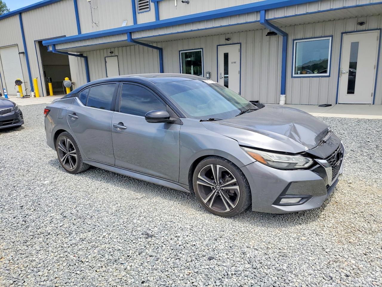 2020 Nissan Sentra Sr - Image 4