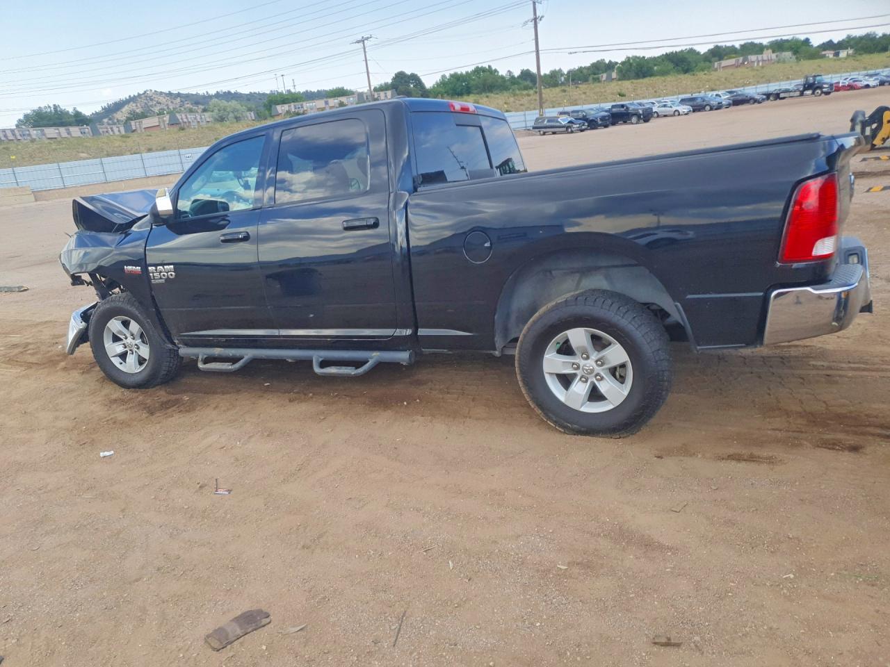 2020 Ram 1500 Classic Slt - Фото 2