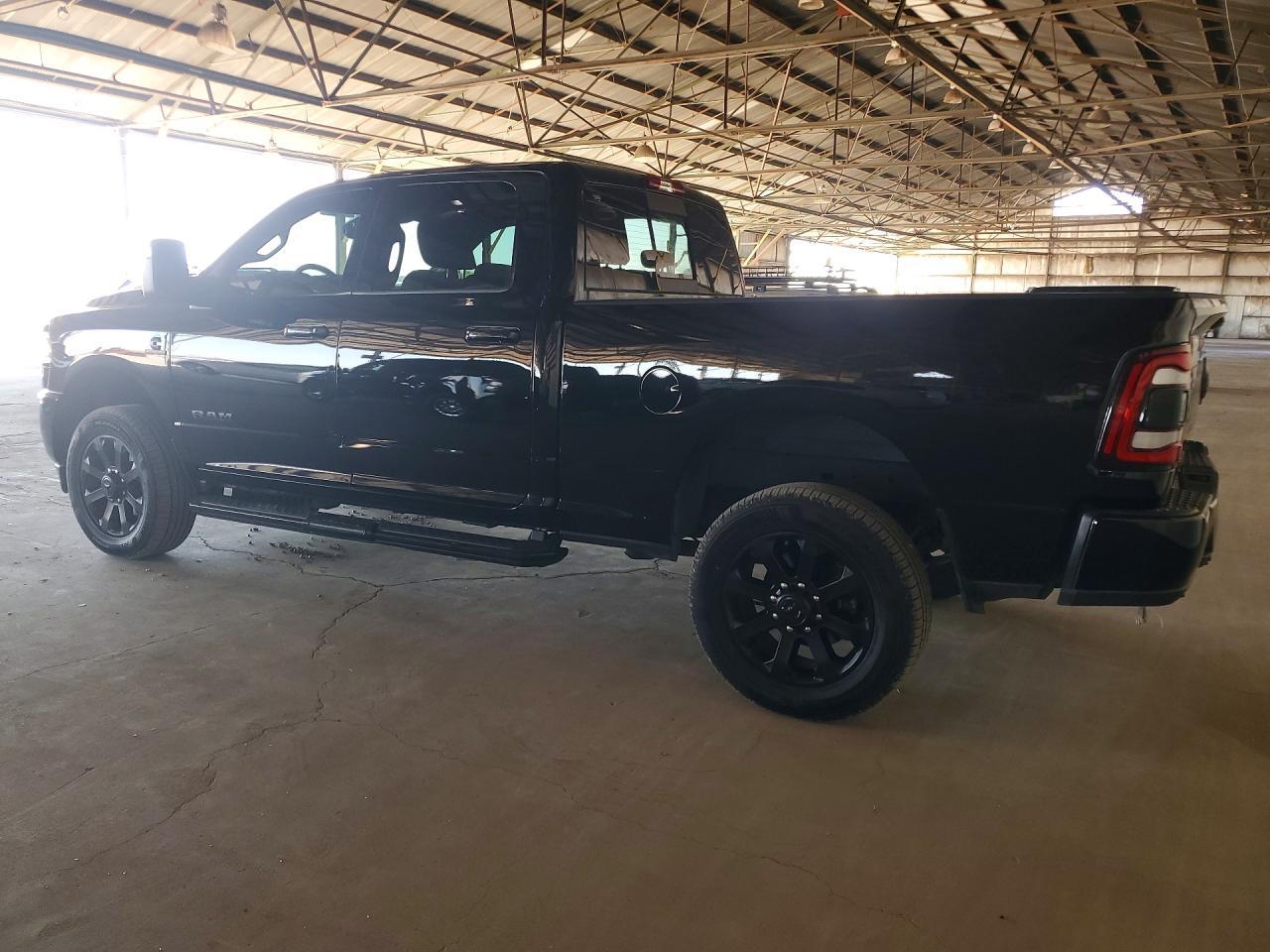 2024 Ram 2500 Laramie - Фото 2