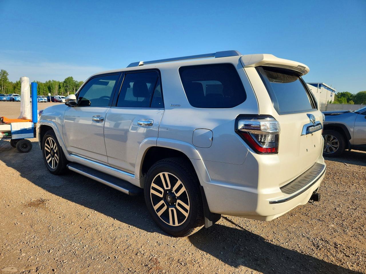 2021 Toyota 4Runner Limited - Фото 2