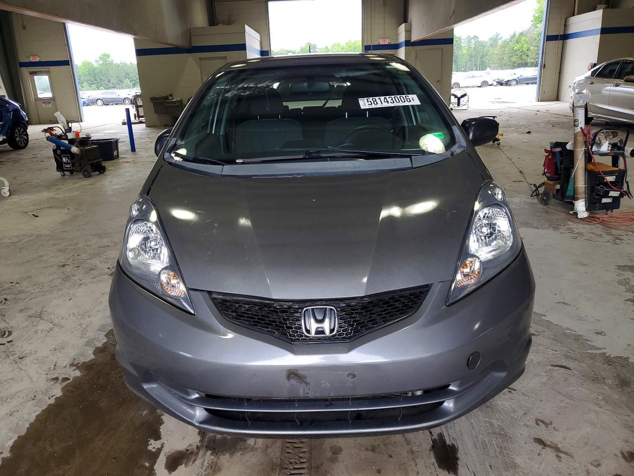 2010 Honda Fit - Image 5