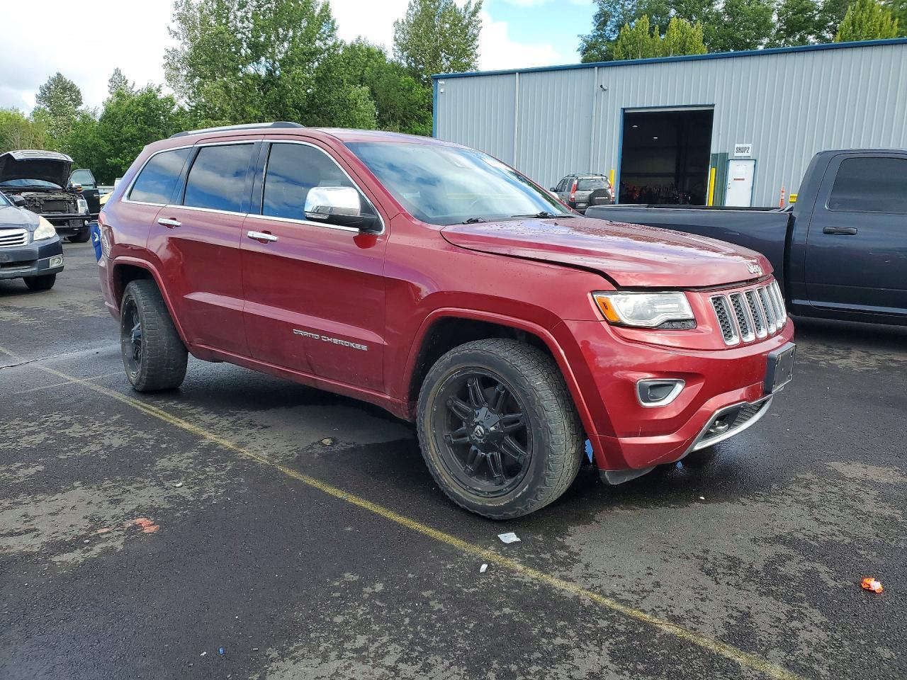 2014 Jeep Grand Cherokee Overland - Image 4