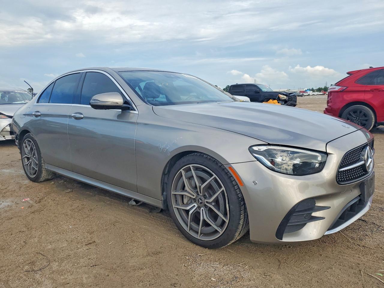 2021 Mercedes-Benz E 350 - Фото 4