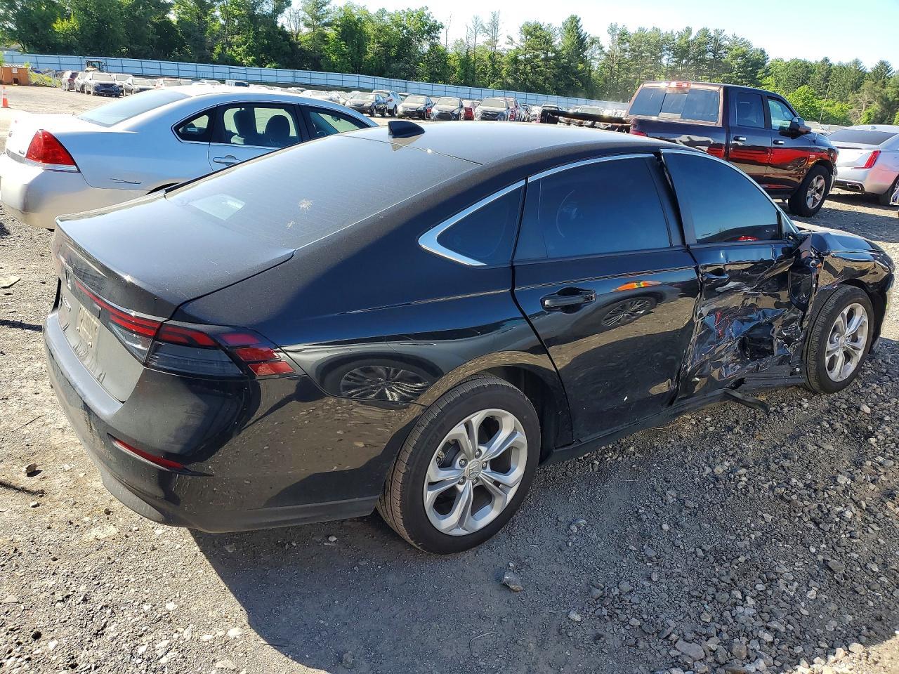 2025 Honda Accord Lx - Image 3