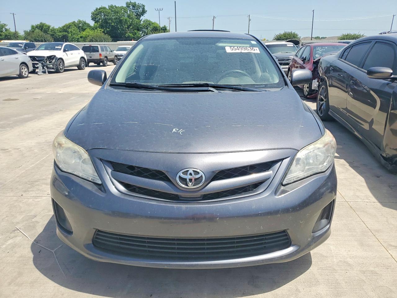 2011 Toyota Corolla Le - Фото 5