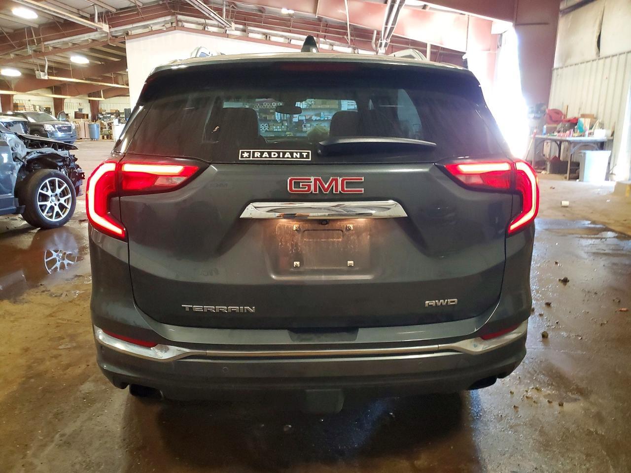 2020 GMC Terrain Denali - Фото 6