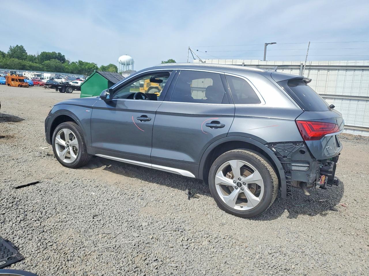 2024 Audi Q5 Premium Plus 45 - Фото 2
