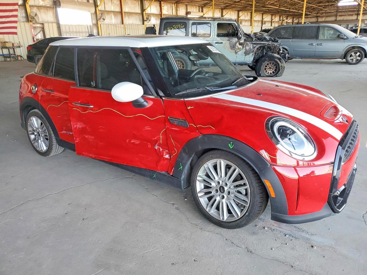 2022 Mini Cooper S - Фото 4