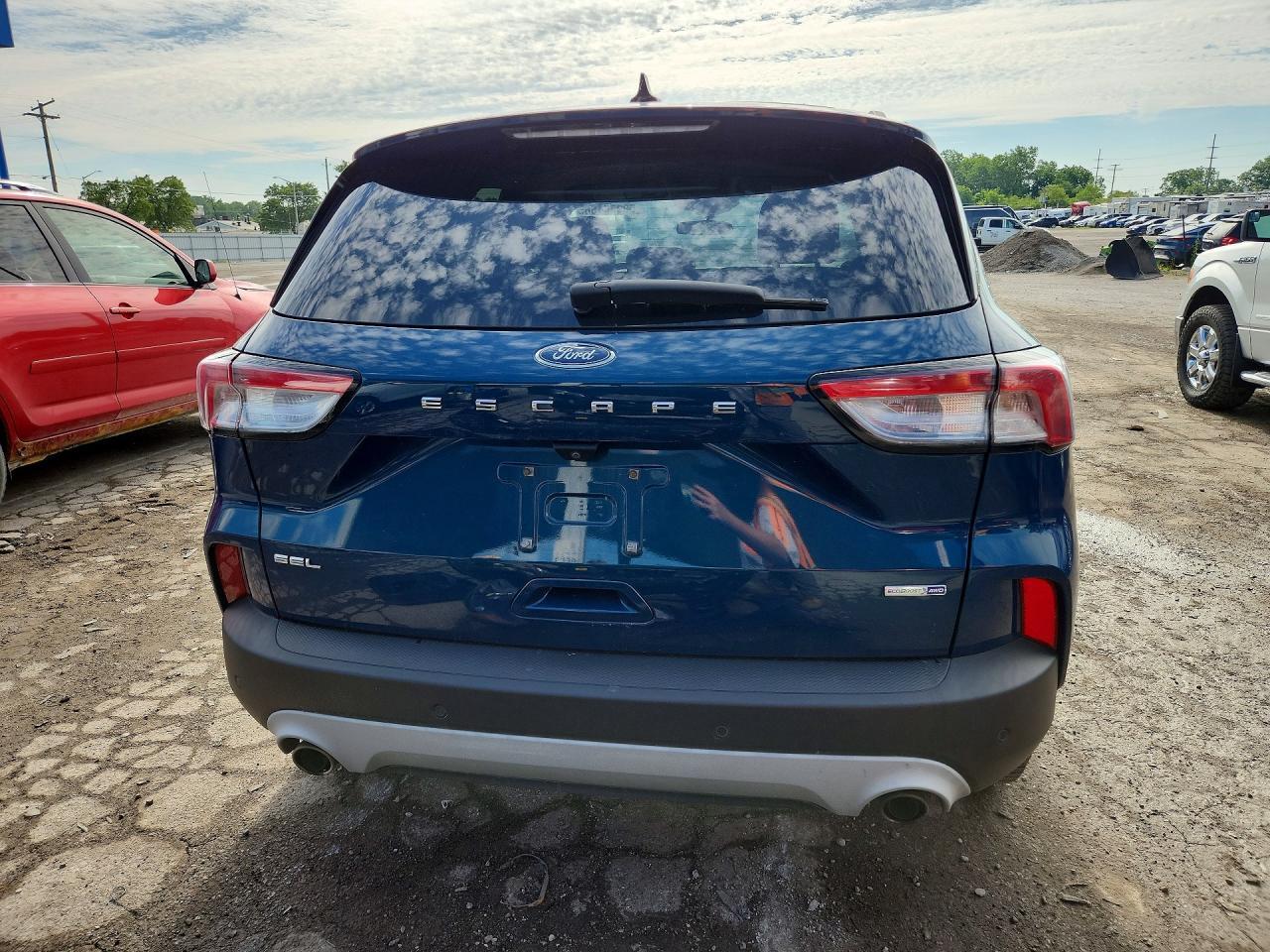 2020 Ford Escape Sel - Фото 6