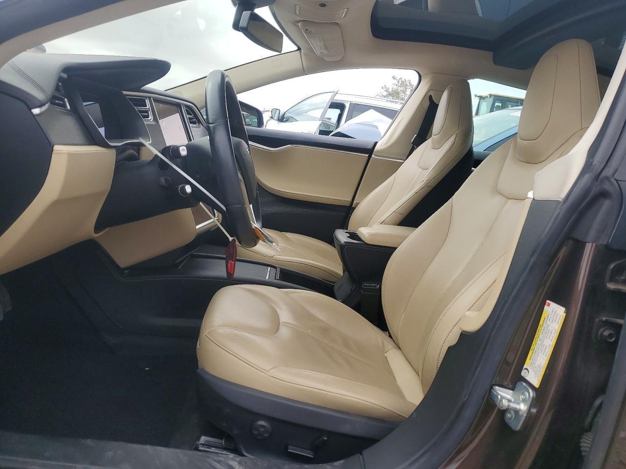 2014 Tesla Model S - Фото 7