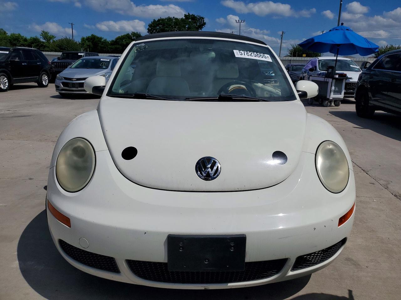 2007 Volkswagen New Beetle Triple White - Фото 5