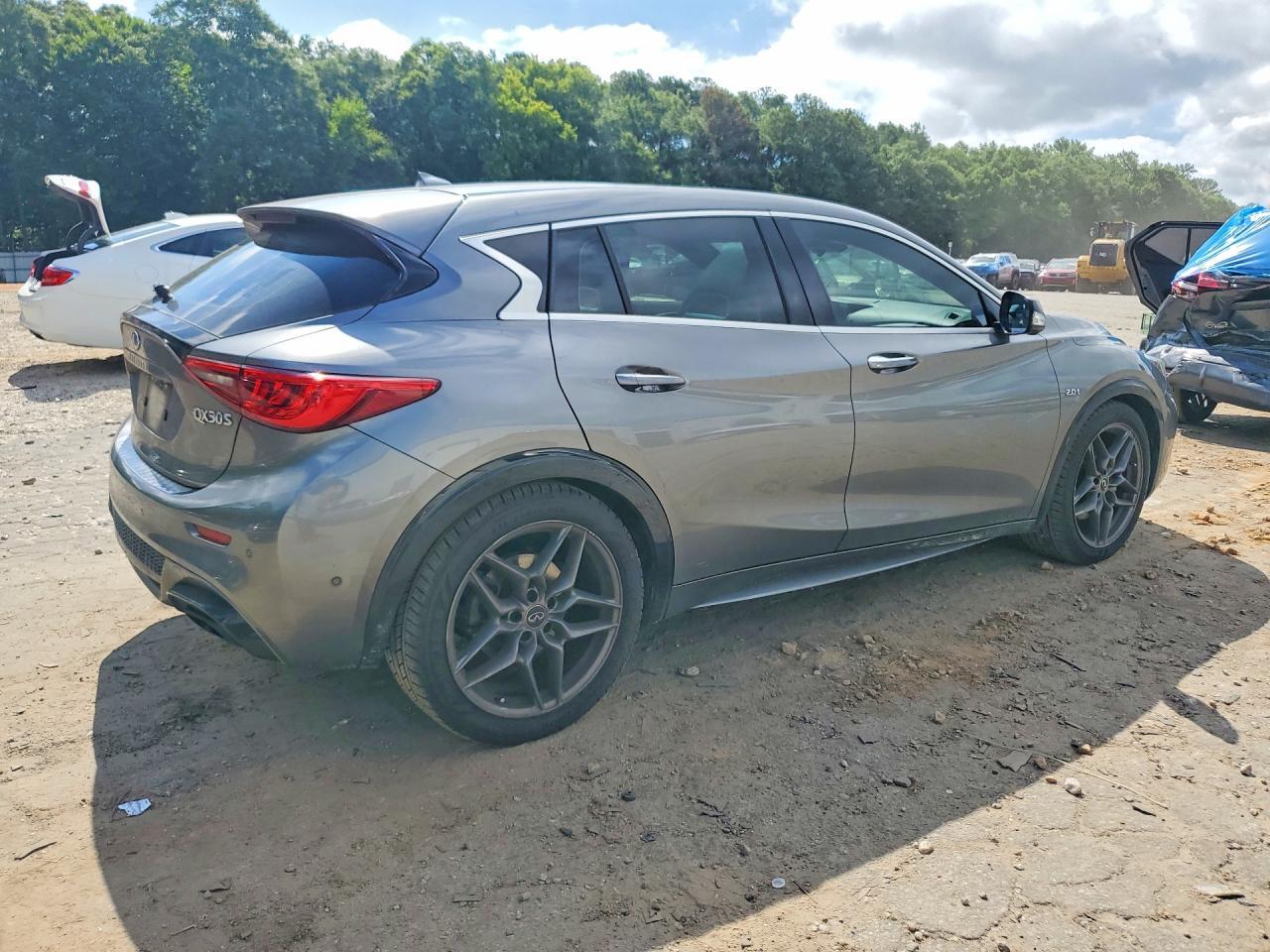 2018 Infiniti Qx30 Sport - Фото 3