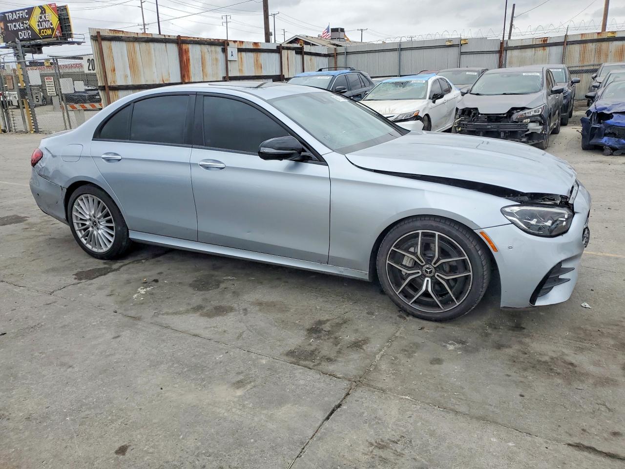 2021 Mercedes-Benz E 350 - Image 4