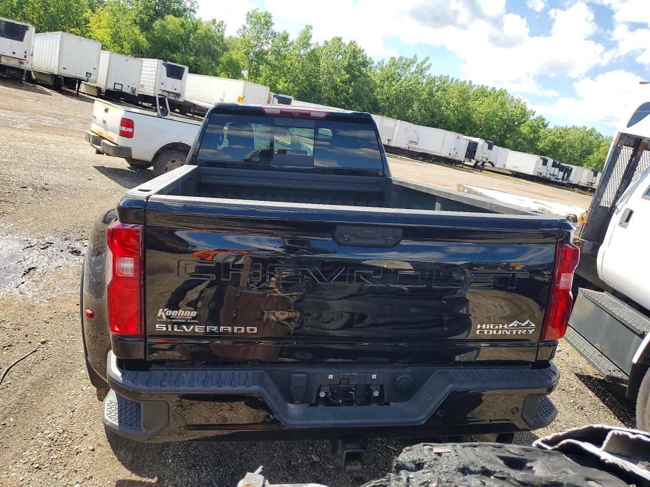 2024 Chevrolet Silverado K3500 High Country - Фото 6
