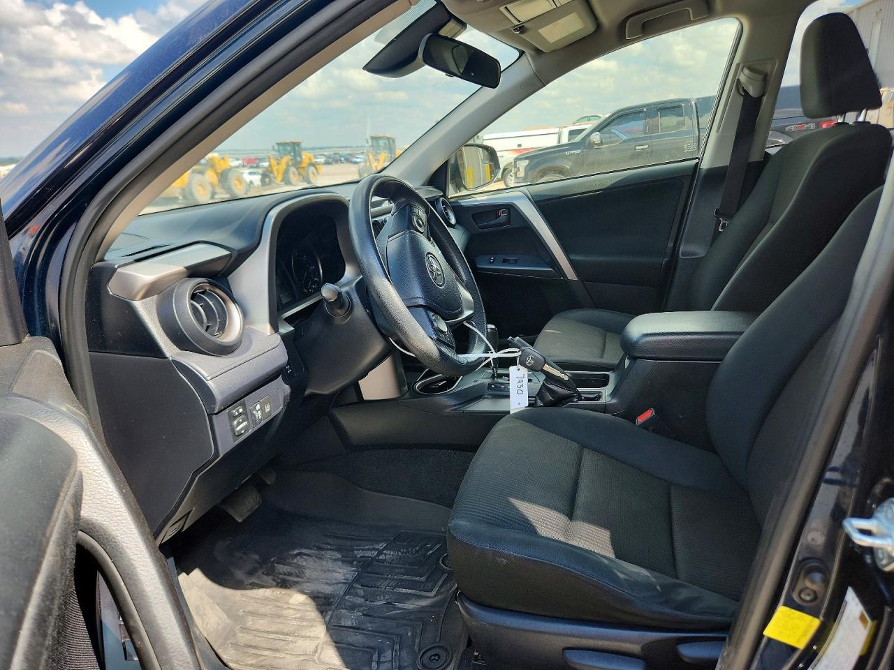 2017 Toyota Rav4 Le - Фото 7