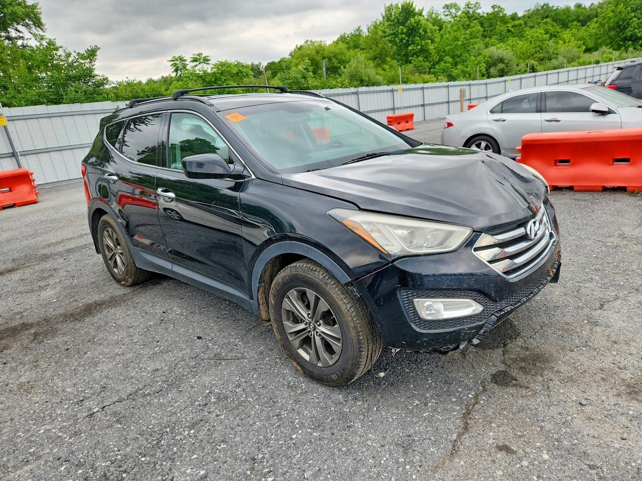 2014 Hyundai Santa Fe Sport 2.4L - Image 4