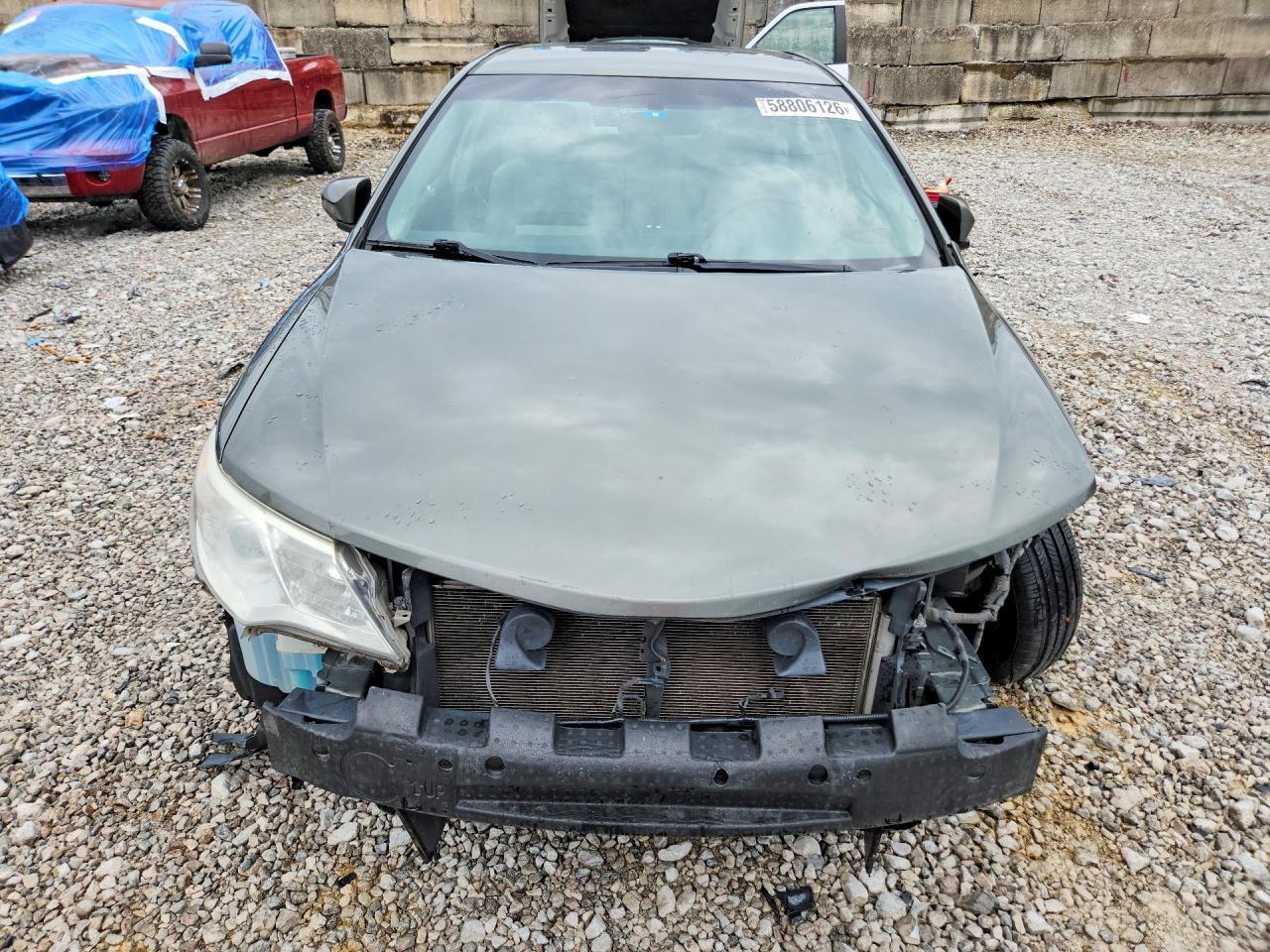 2014 Toyota Camry Le - Фото 5