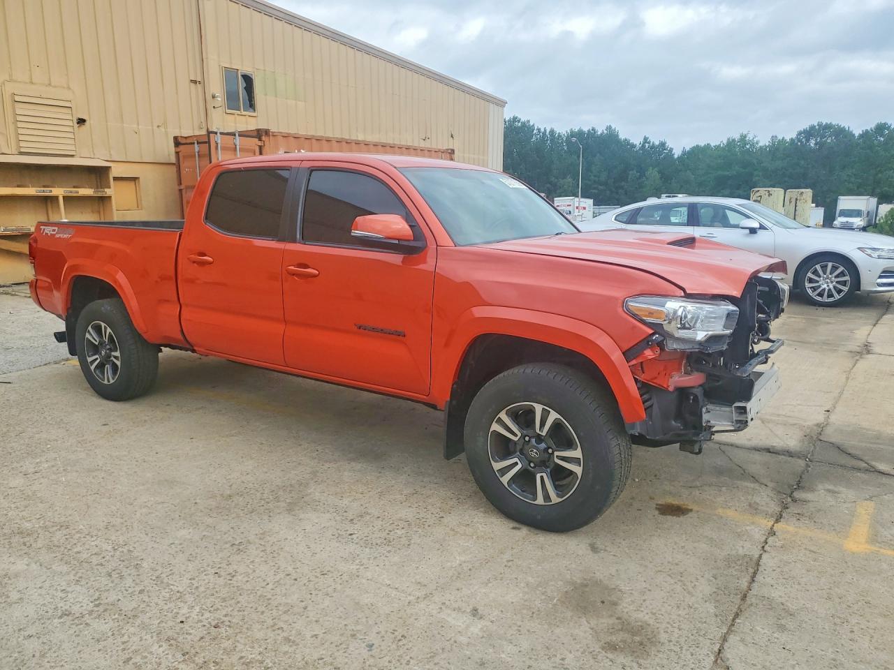 2016 Toyota Tacoma Trd Sport - Image 4