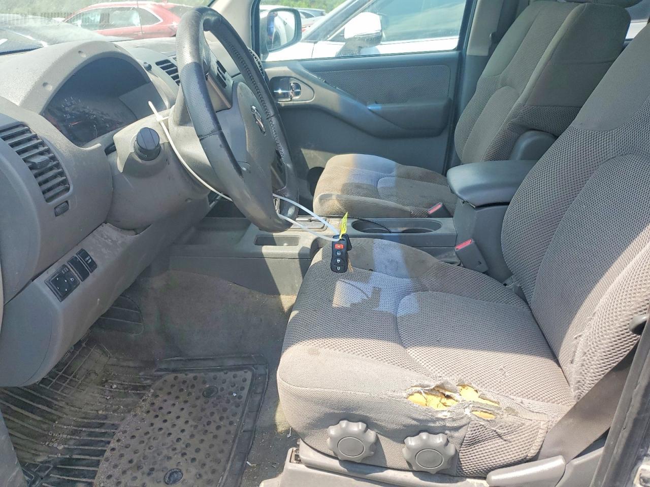 2005 Nissan Frontier Se - Фото 7