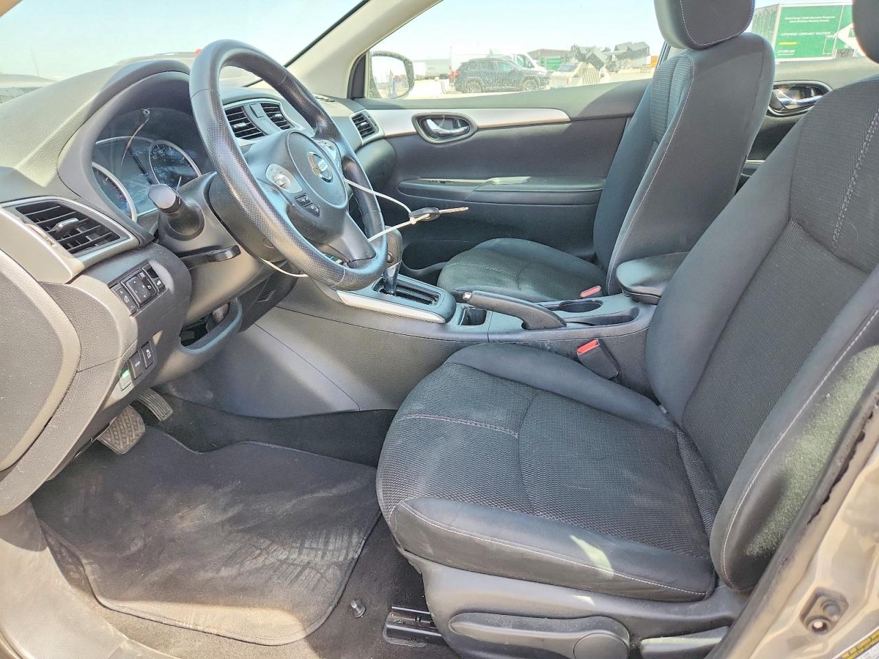 2018 Nissan Sentra S - Фото 7