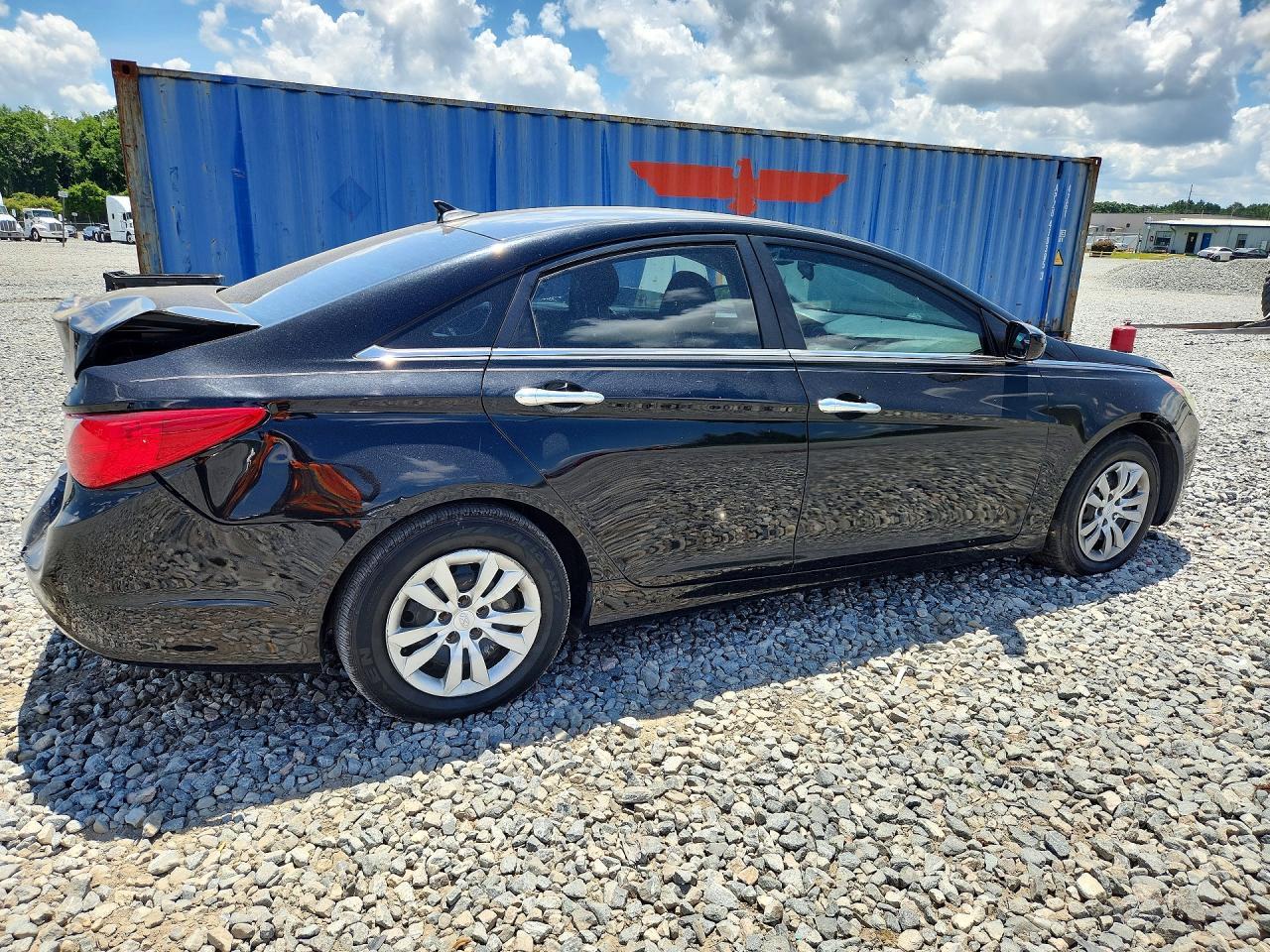 2011 Hyundai Sonata Gls - Image 3