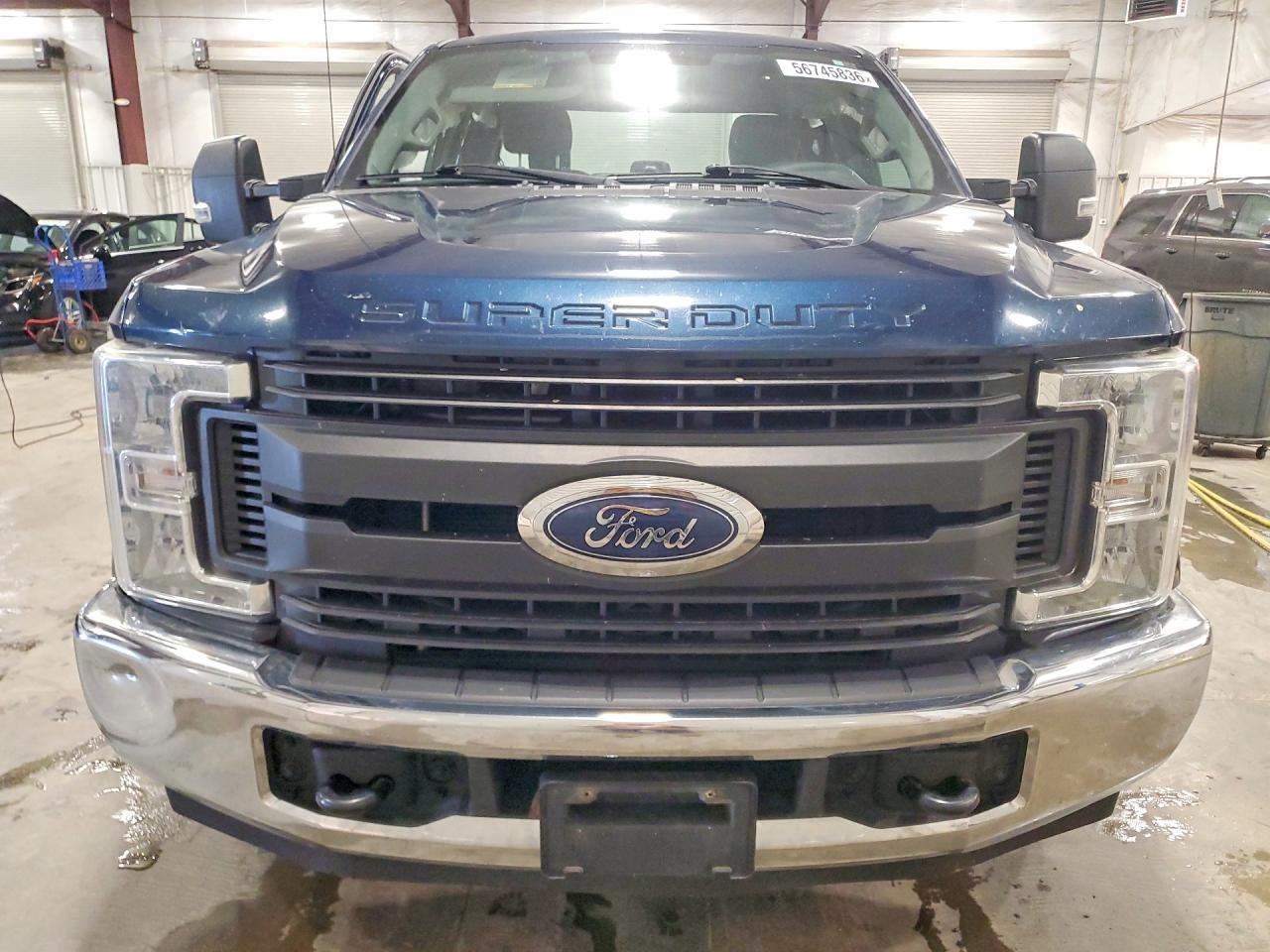 2017 Ford F250 Super Duty - Фото 5