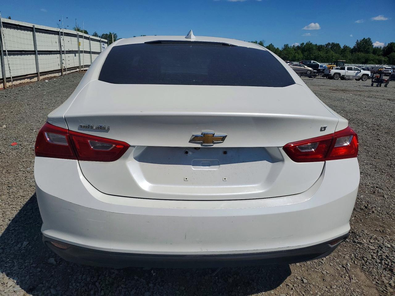 2017 Chevrolet Malibu Lt - Фото 6