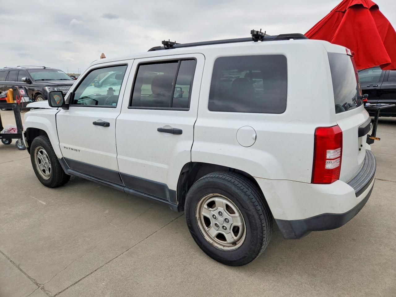 2016 Jeep Patriot Sport - Фото 2