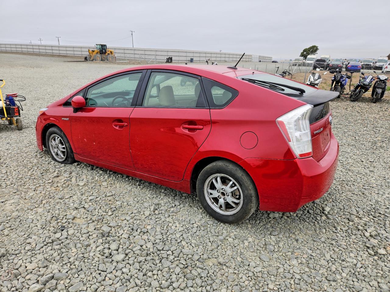 2011 Toyota Prius Two - Фото 2