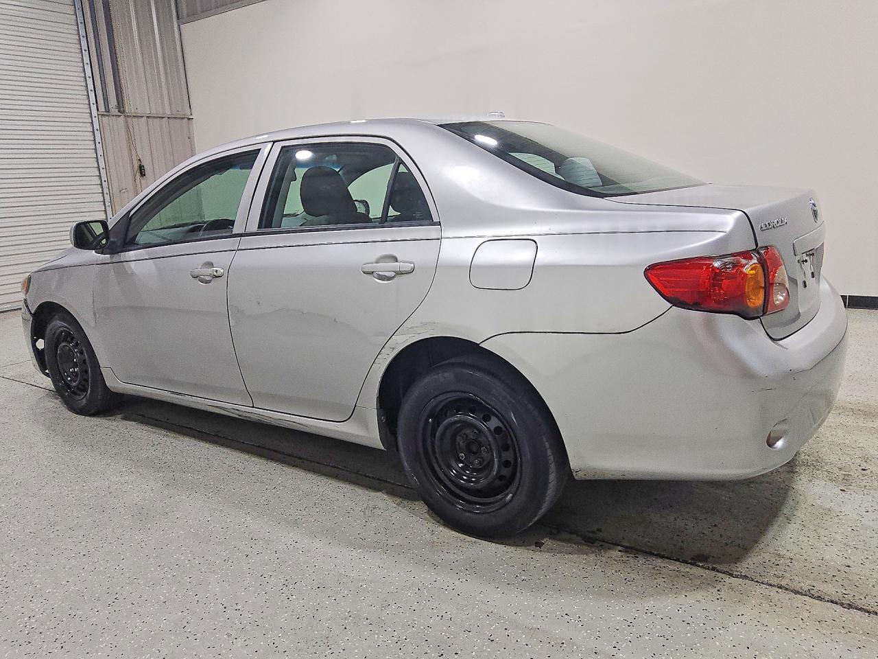 2010 Toyota Corolla Le - Image 2