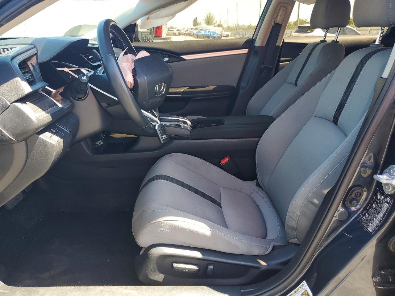 2019 Honda Civic Ex - Image 7