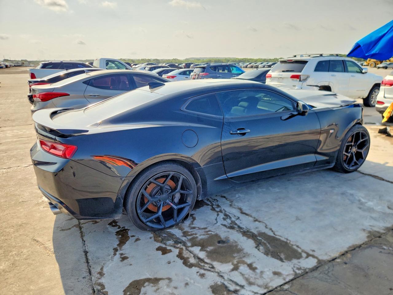 2017 Chevrolet Camaro Ss - Фото 3