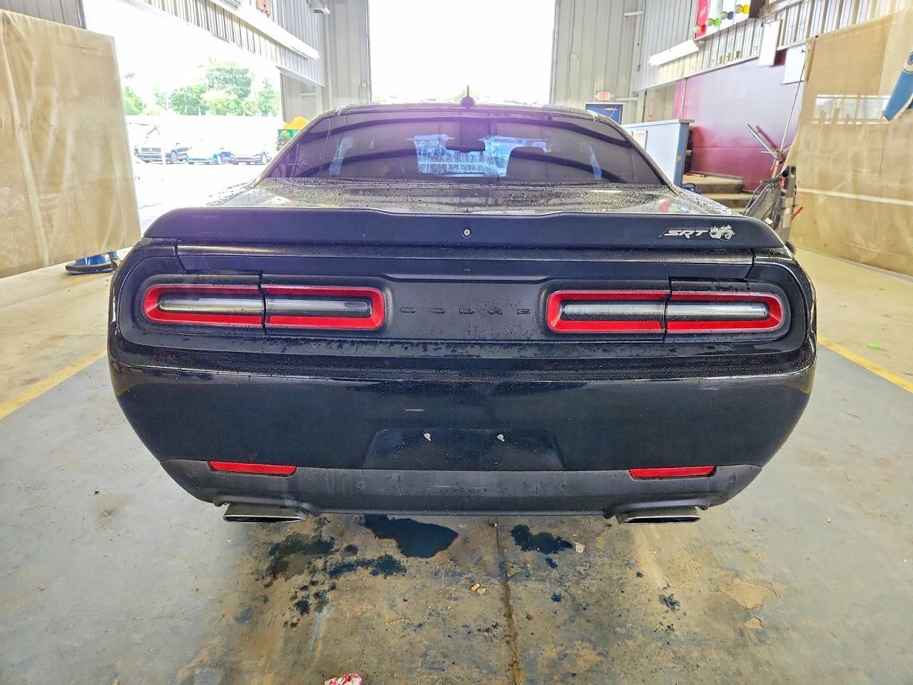 2015 Dodge Challenger R - Фото 6